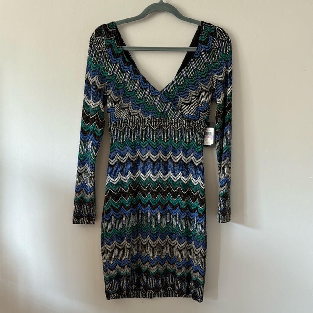 Guess women’s dress, size 6 metallic spandex
